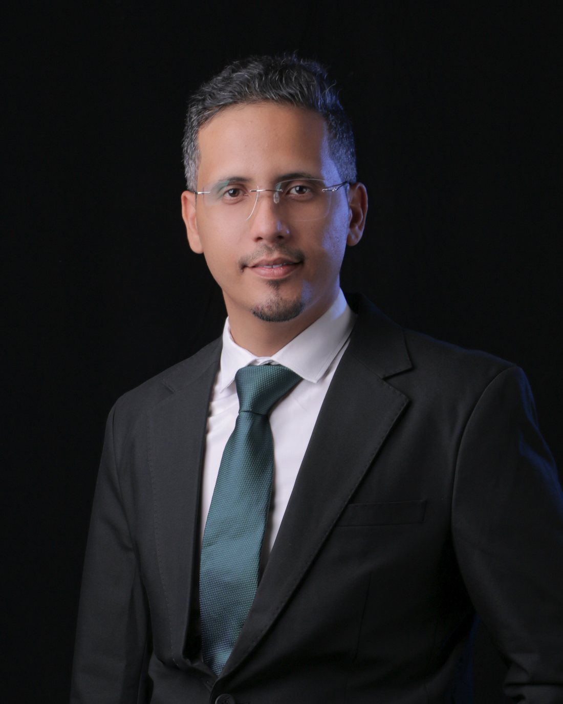 أحمد محمد عبدالله بارجاء — إعلامي ومراسل تلفزيوني